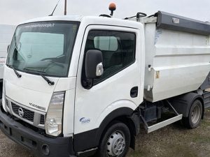 CCV949 - NISSAN CABSTAR NT400 ALLESTITO CON COSTIPATORE PALA E CARRELLO MODELLO APM