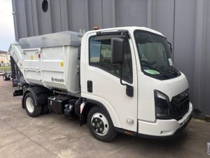 CCV969 – ISUZU M21 NUOVO TH GEN3 NUOVO GUIDA SX ALLESTITO CON COSTIPATORE NEWMIDICAR NOVARINI DA 5M3